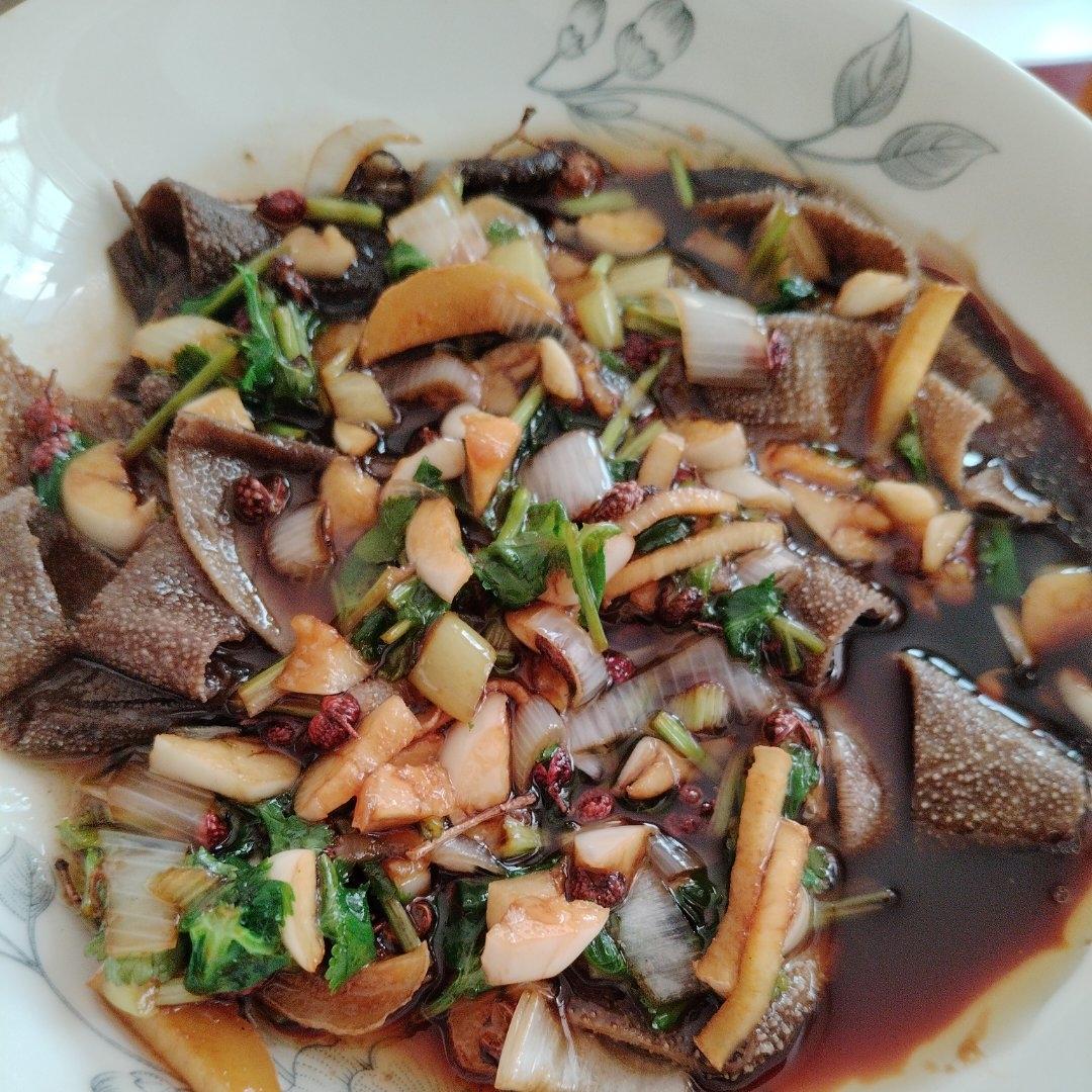 凉拌牛百叶 炝毛肚