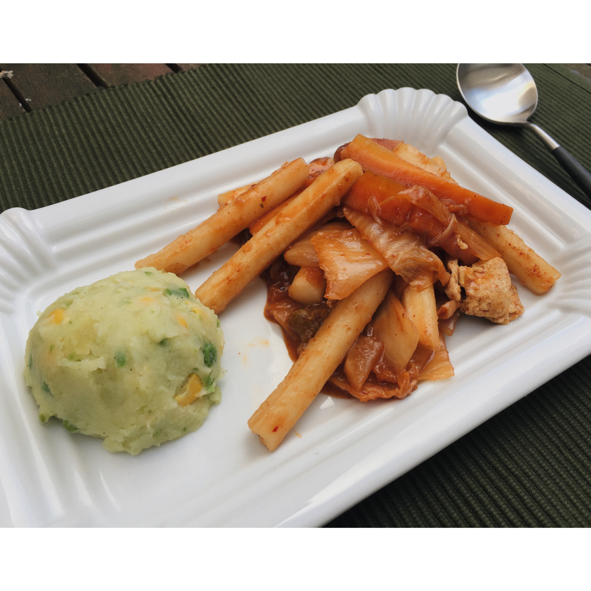 韩式辣炒年糕（or网红芝士套路之芝心年糕）