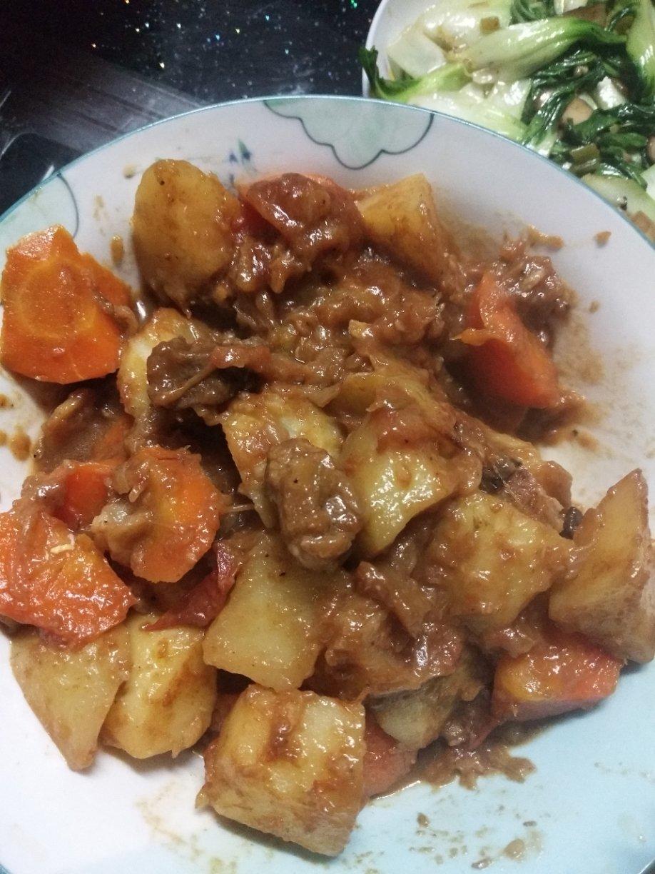 红烧牛肉土豆 （独家秘制）