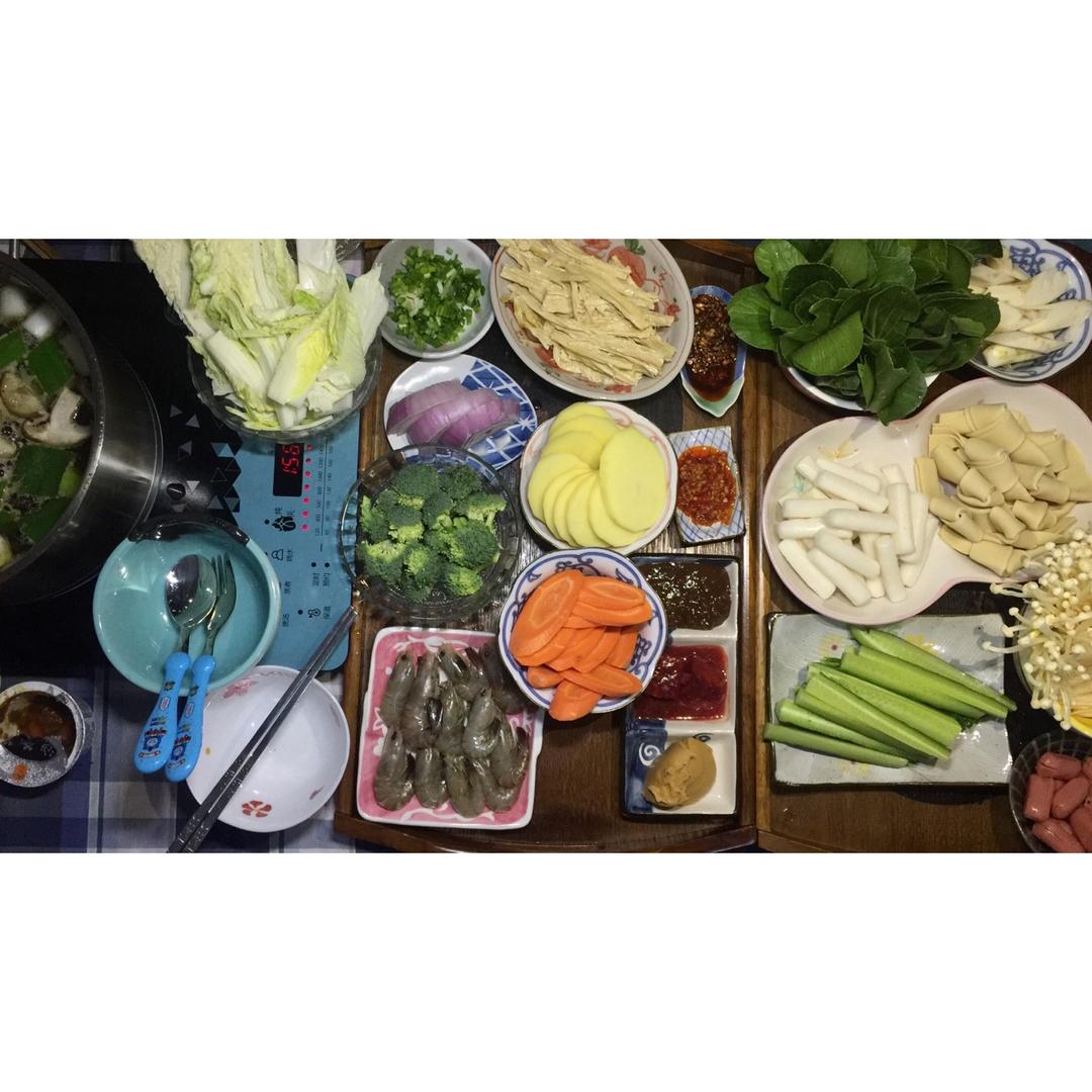 家庭美味特色火锅