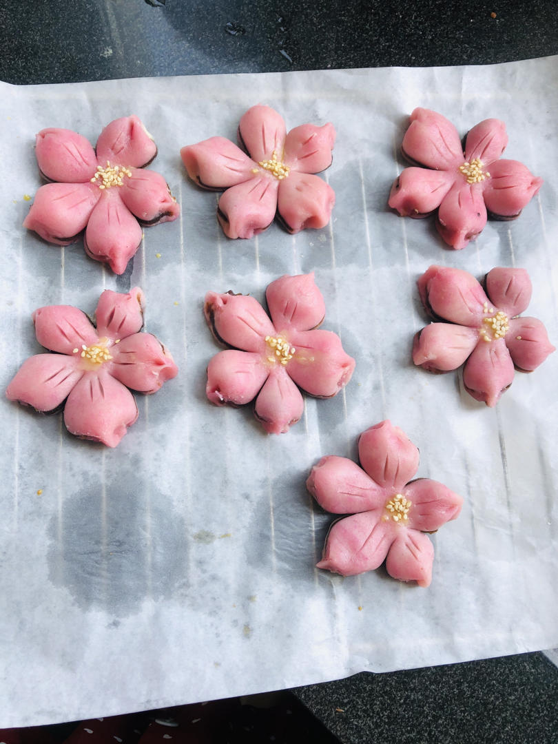 🌸花都开好了--步骤超详尽的桃花酥(无色素!火龙果版)