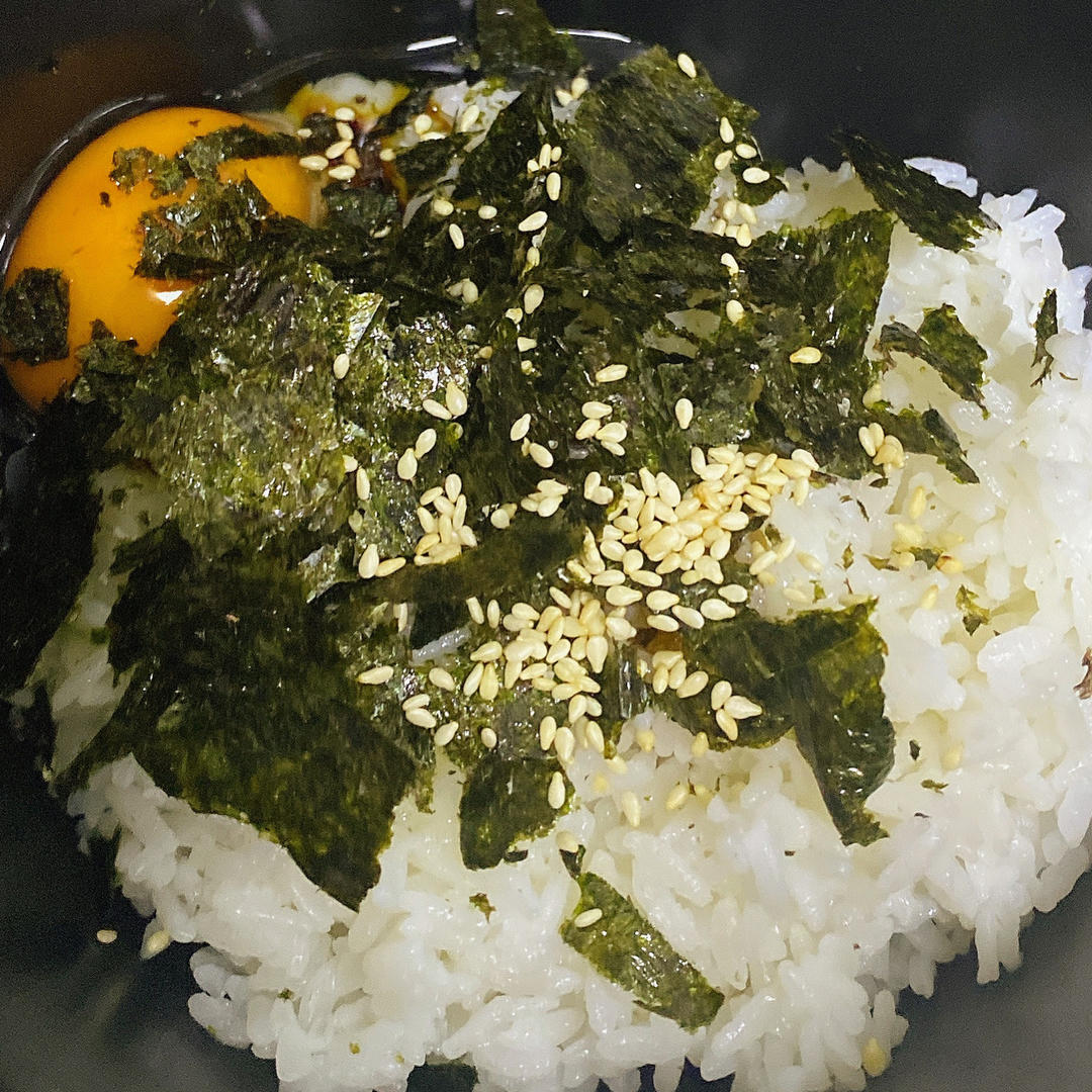 日式鸡蛋酱油拌饭