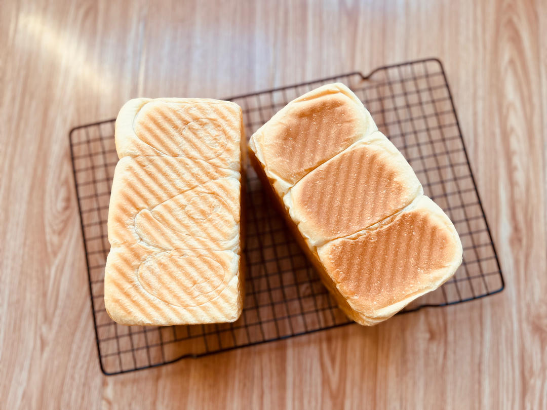 好吃到犯规的网红「生吐司」