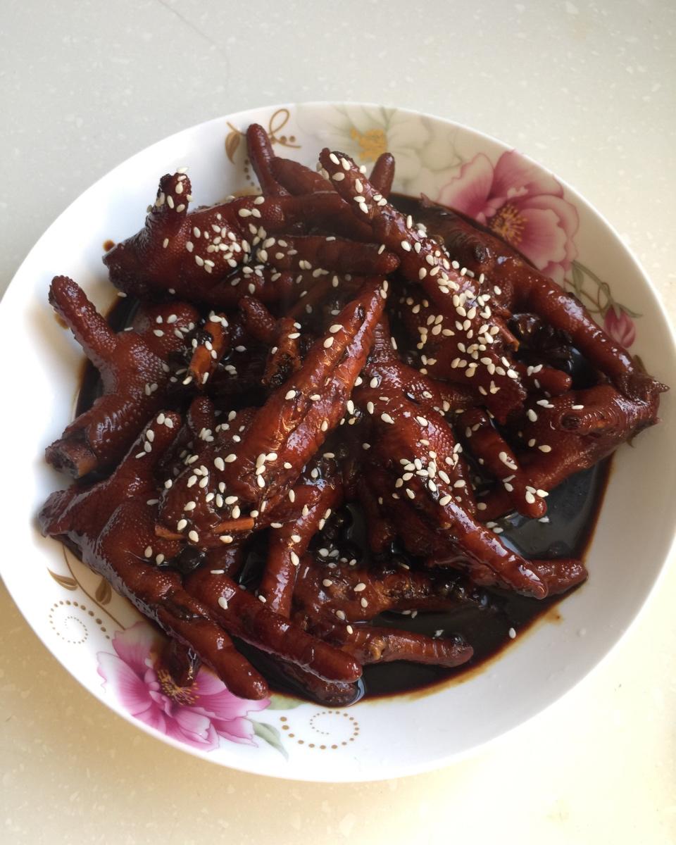 秘制红烧鸡爪