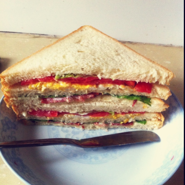 火腿芝士蛋三文治