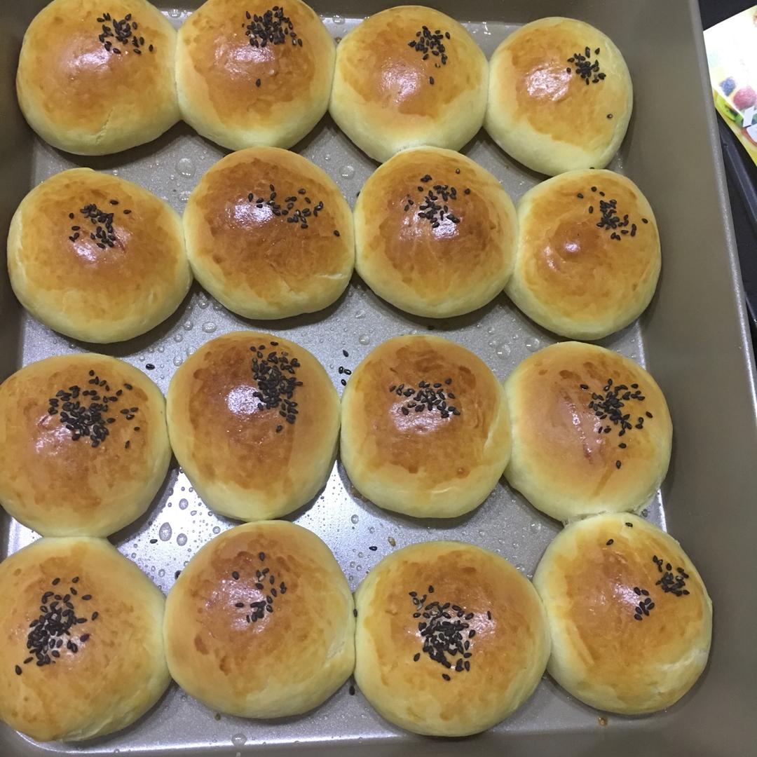 一次性发酵鲜奶油小面包