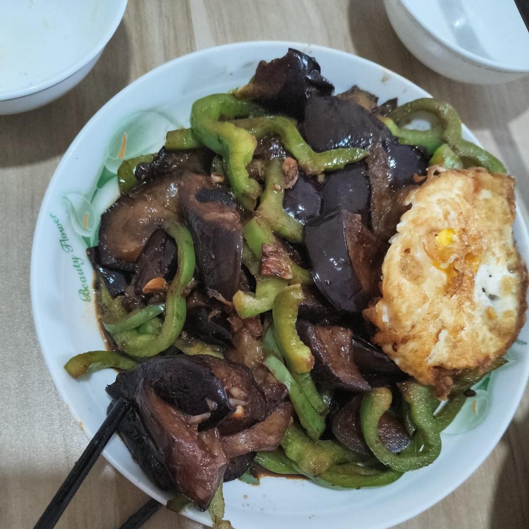 比肉好吃百倍的素炒茄子