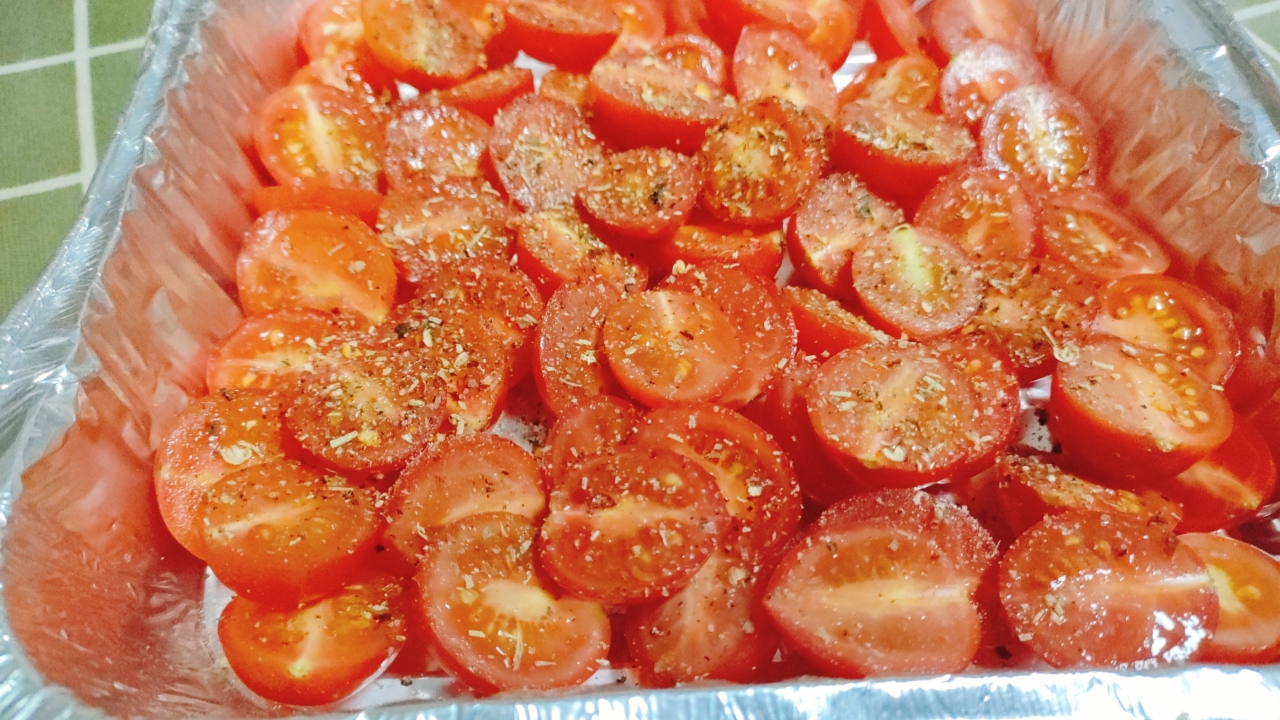 油浸小蕃茄的做法 步骤3
