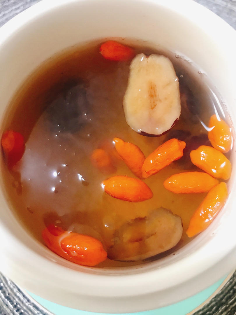 冰糖红枣炖燕窝