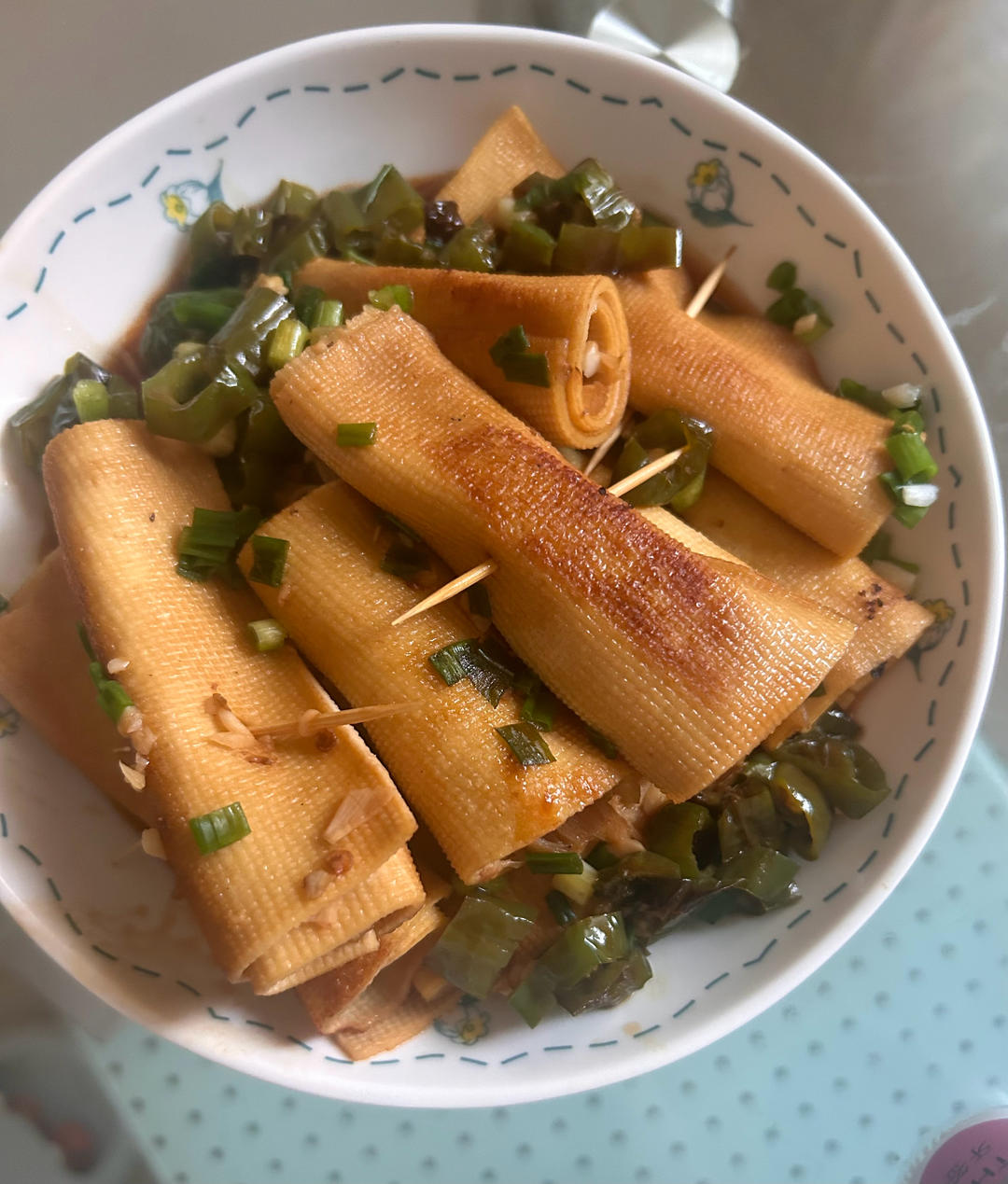 比肉还好吃的金针菇豆皮卷