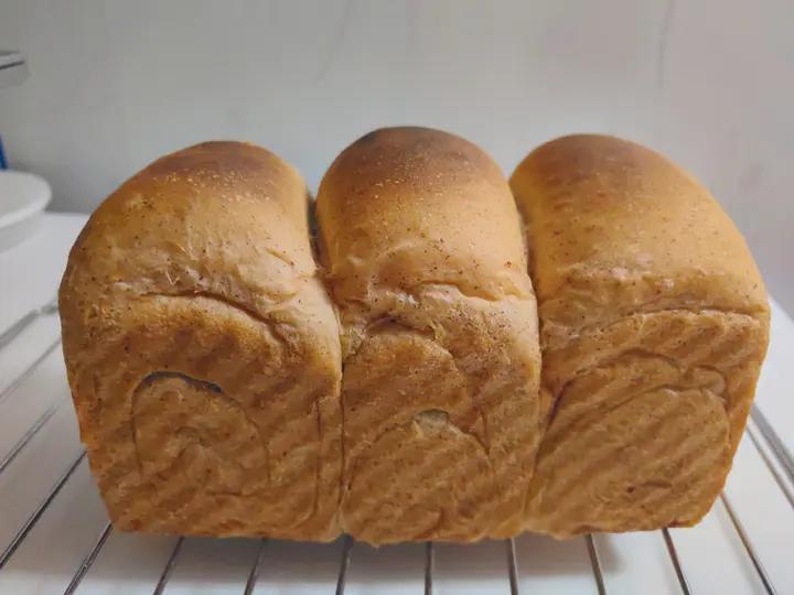 健康又好吃的红枣炼乳吐司