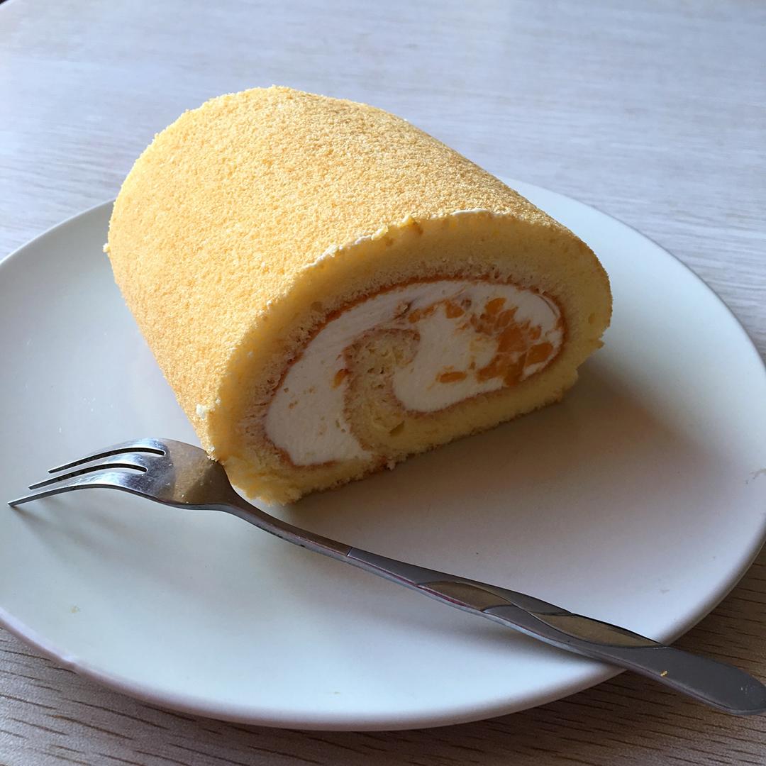 《Tinrry下午茶》教你做基础原味蛋糕卷