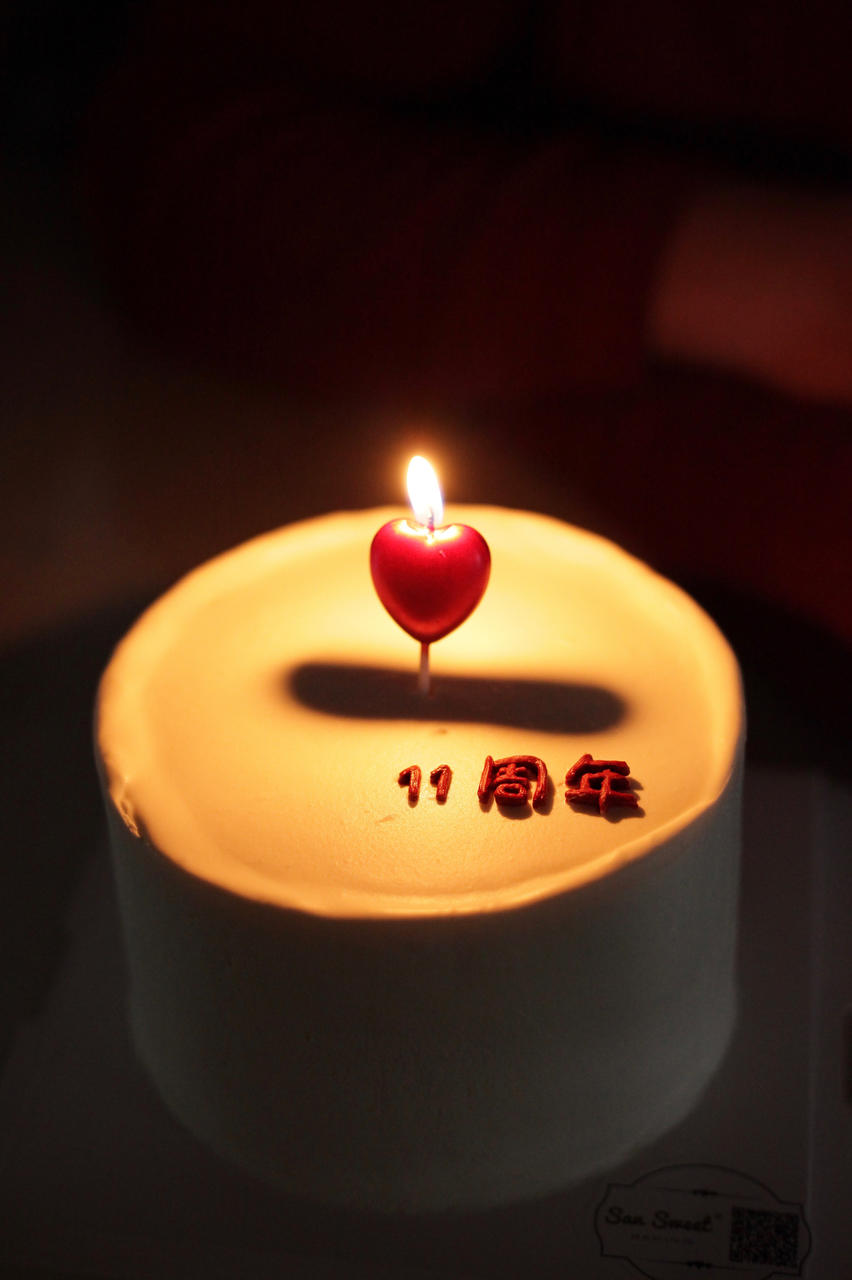 奶油霜手绘浮雕蛋糕