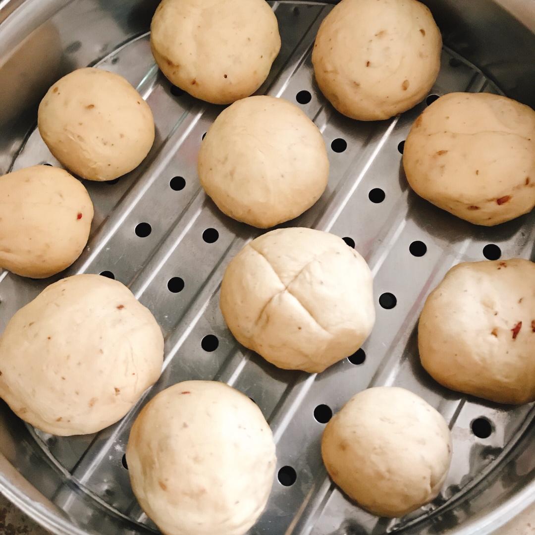 红糖红枣馒头做法简单