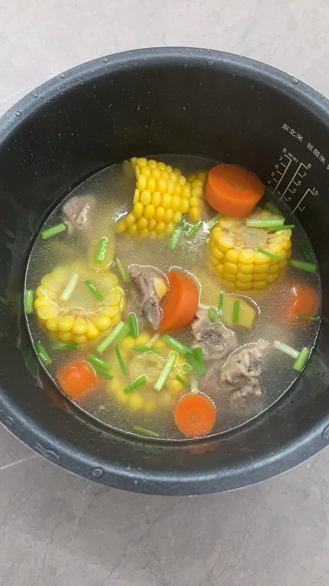 玉米排骨汤