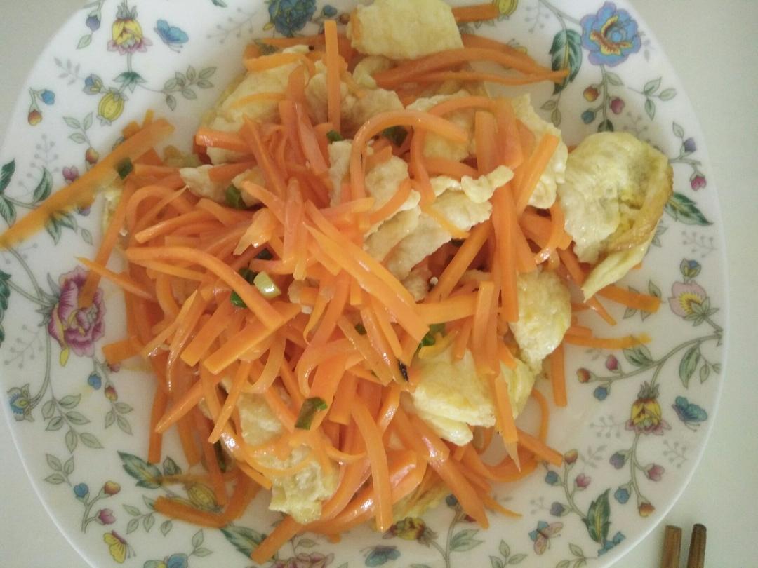 胡萝卜炒鸡蛋