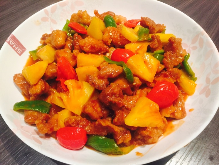 菠萝咕噜肉