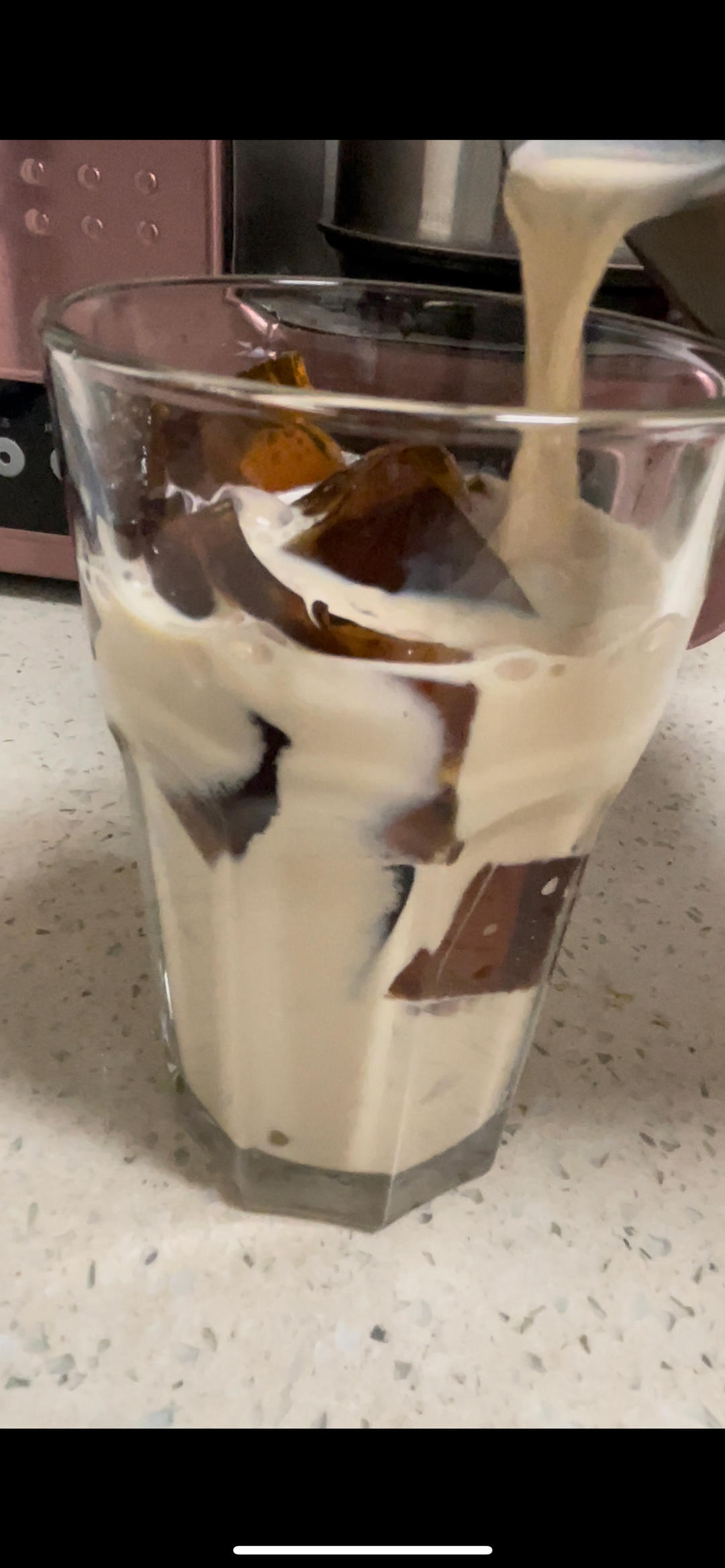 绝了❗️太好喝了｜超简单的咖啡冻焦糖奶茶