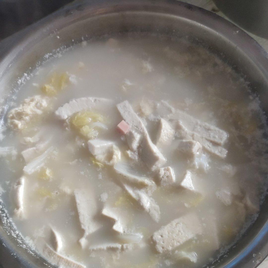 白菜豆腐汤