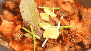 酸菜牛肉炖粉条的做法 步骤9