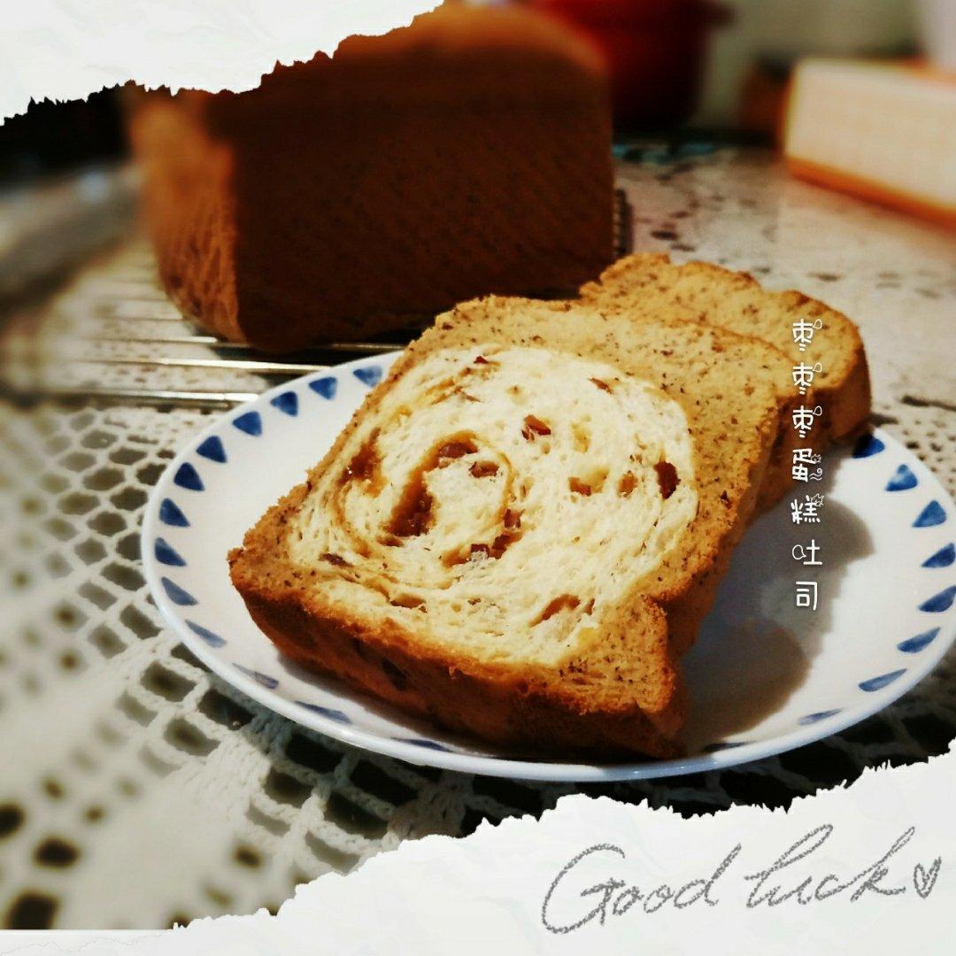 枣枣枣蛋糕吐司