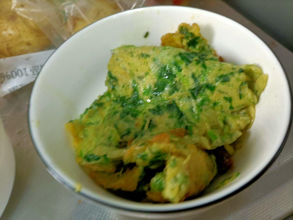 菠菜鸡蛋饼