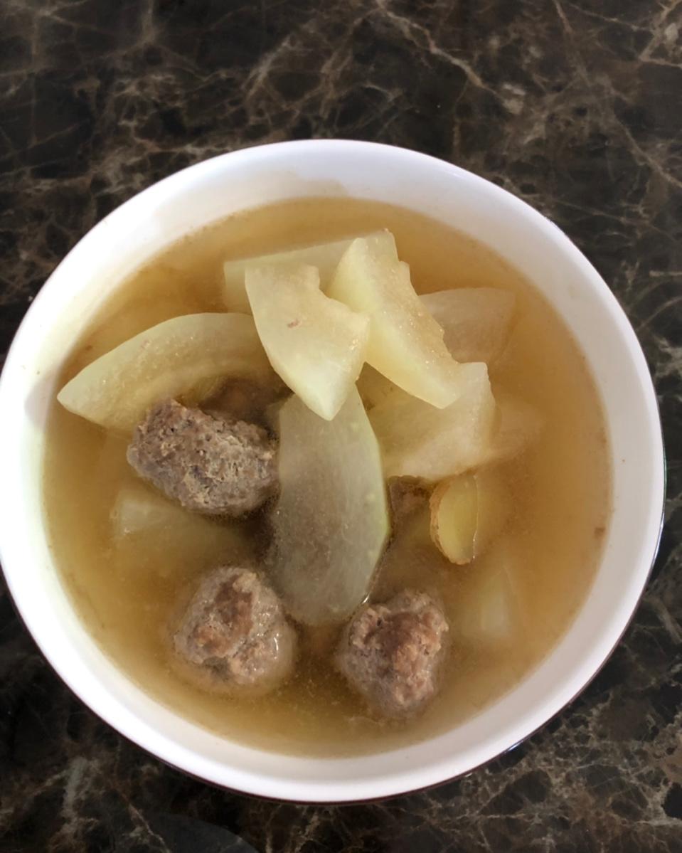 夏天不可错过的家常味--冬瓜丸子汤