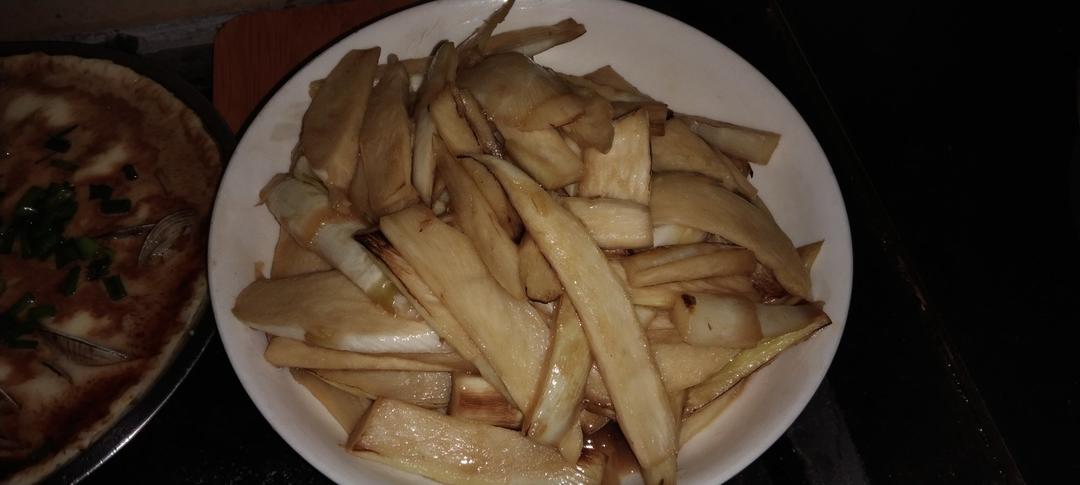 家常油焖茭白