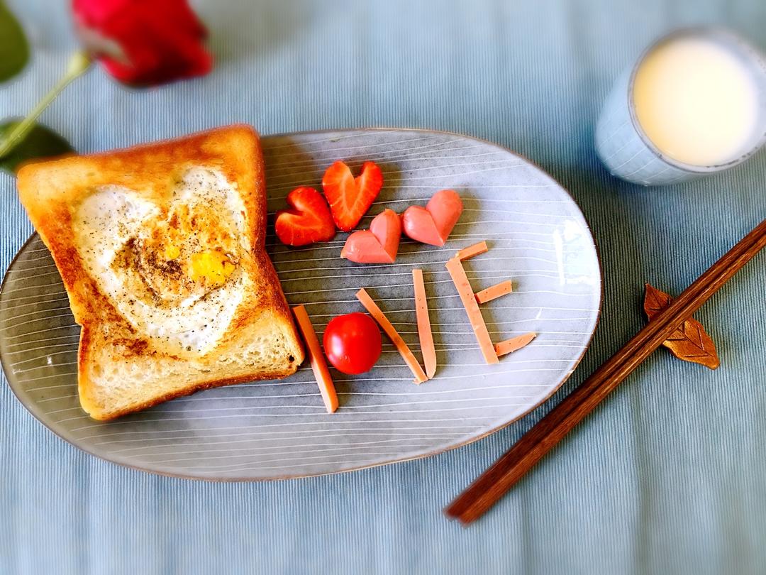 荷包蛋土司