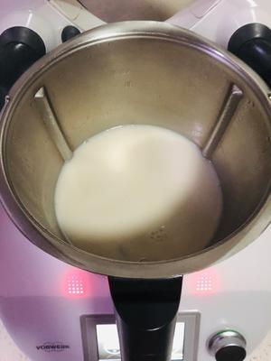 红枣莲藕牛奶饮的做法 步骤2