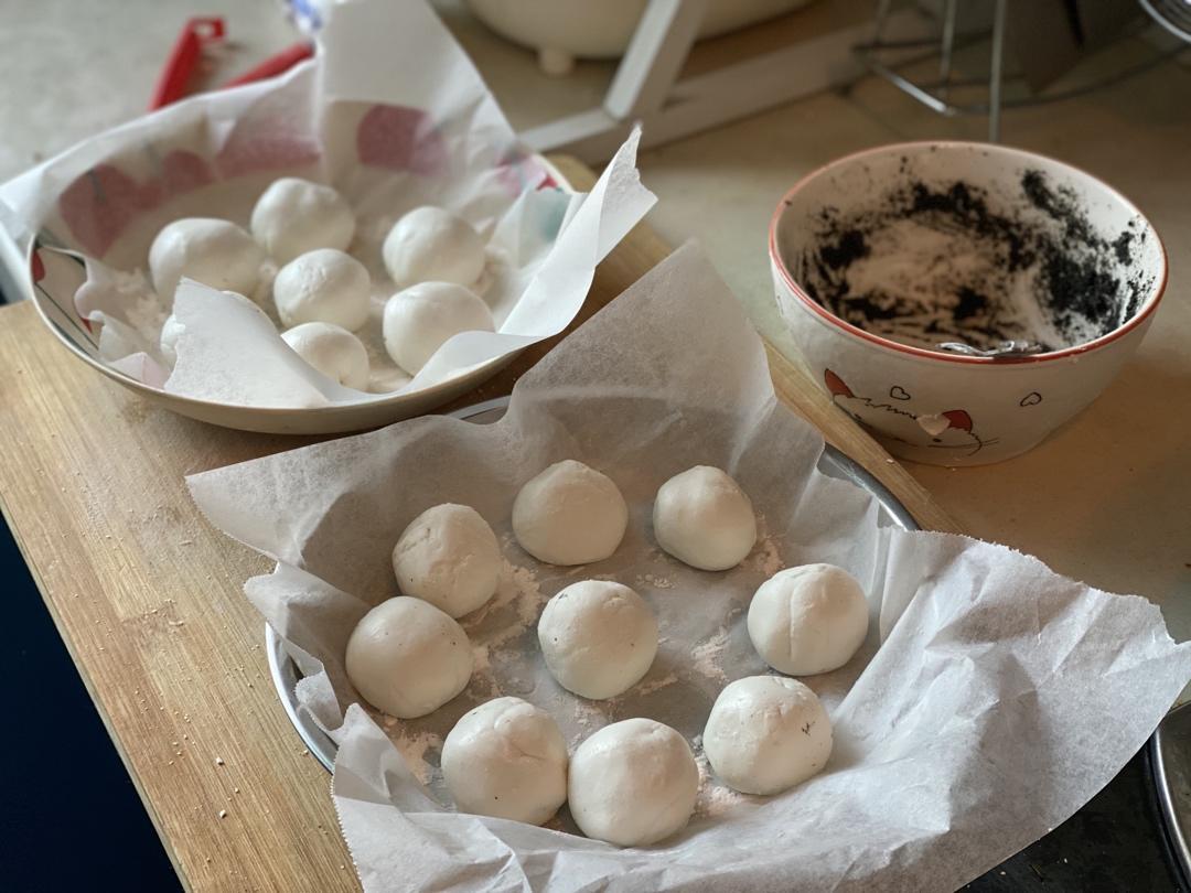 黑芝麻汤圆