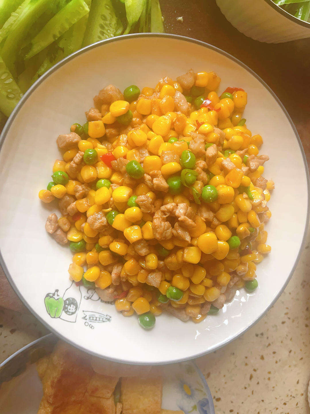 肉沫玉米豌豆粒
