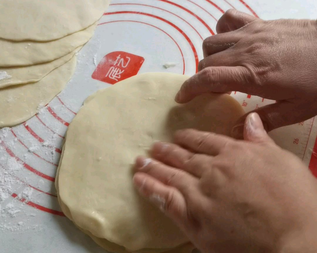 极简牛角面包（不用机器，不用折叠）的做法 步骤13