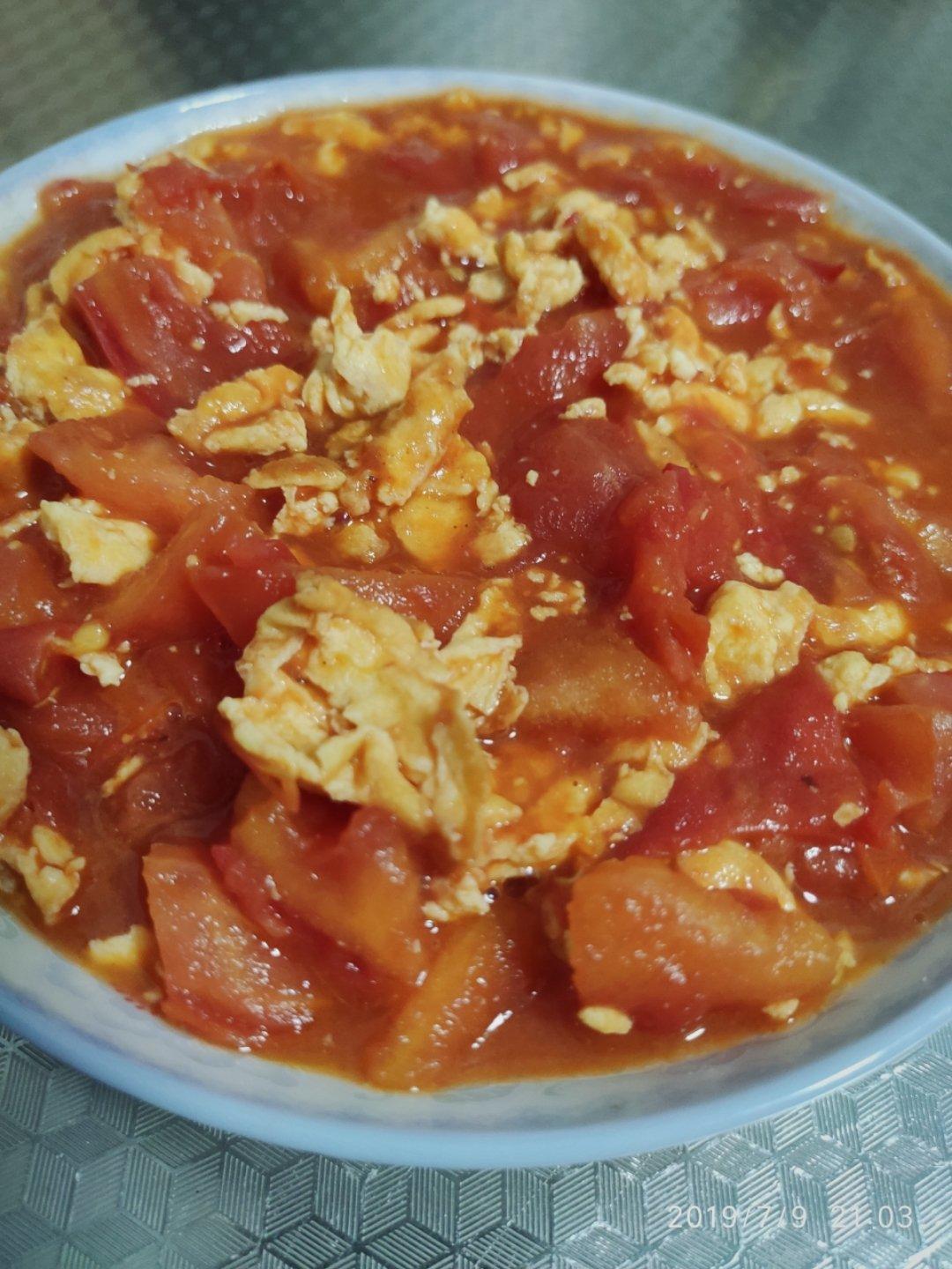 厨师长教你：“番茄炒鸡蛋”的家常做法，一看就会