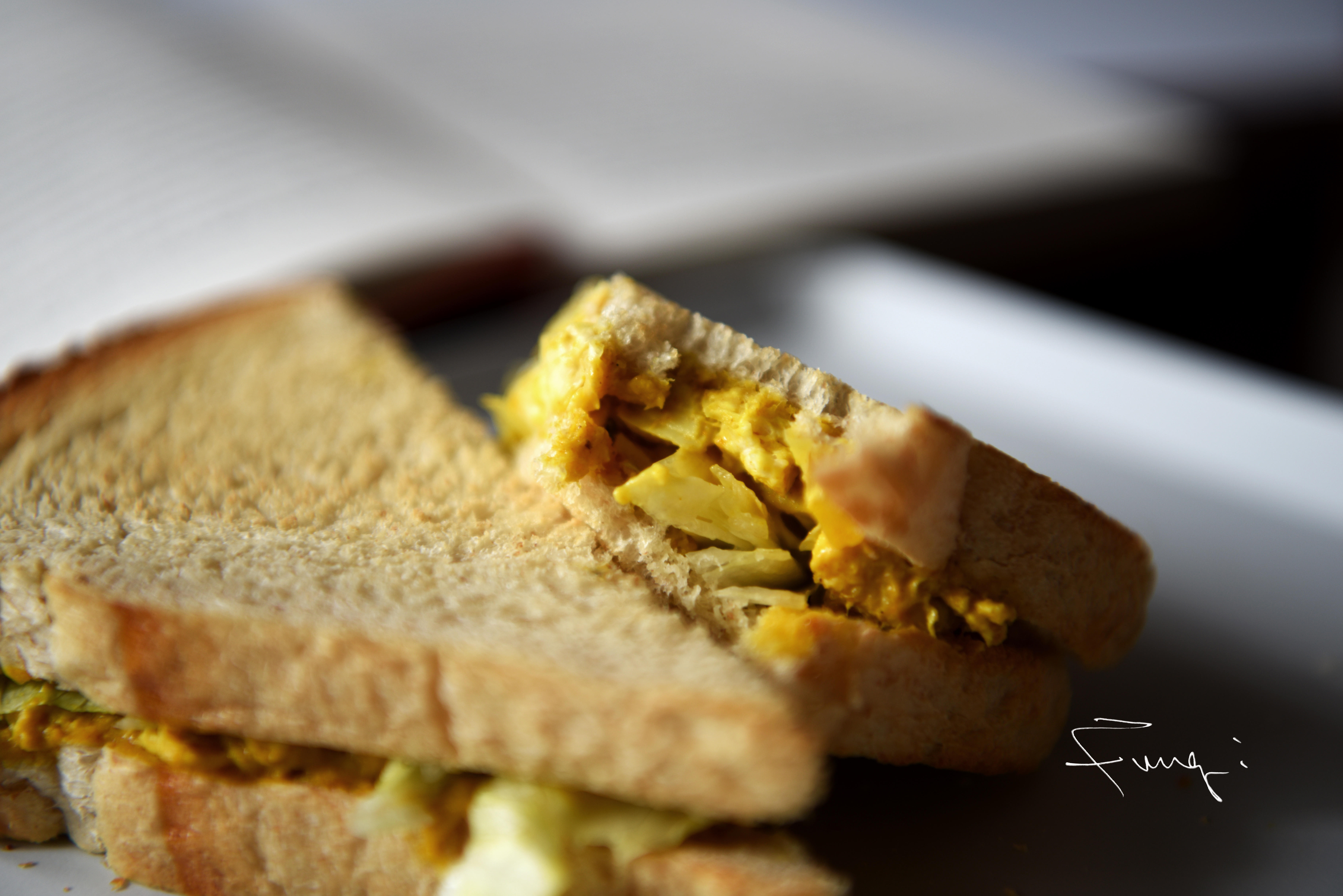 CHICKEN CORONATION SANDWICHES加冕鸡三明治的做法