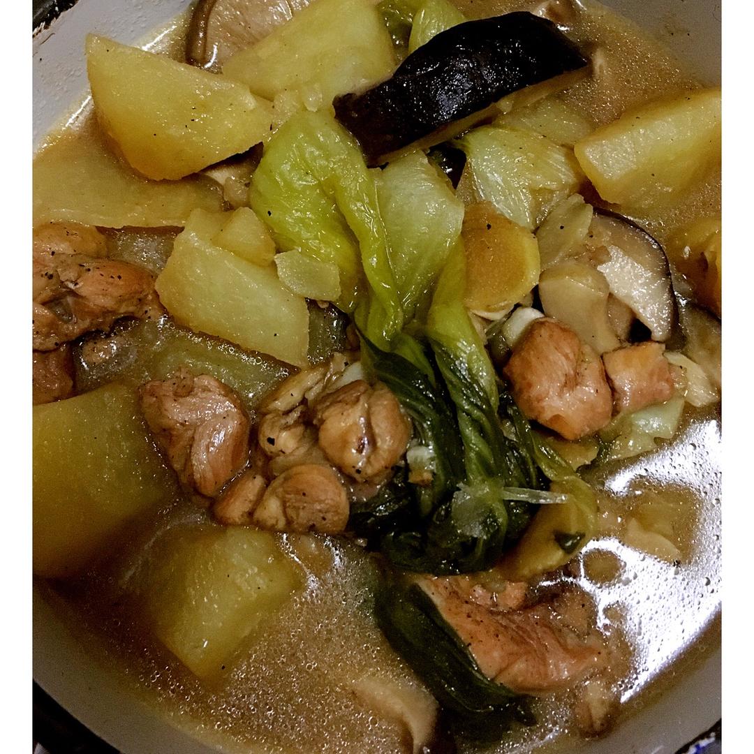 香菇炖鸡腿