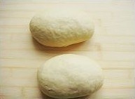 全麦肉松面包卷的做法 步骤3