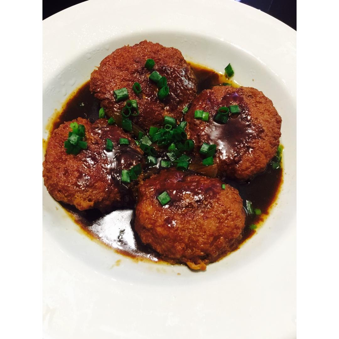 四喜丸子/红烧狮子头 Chinese Meatballs