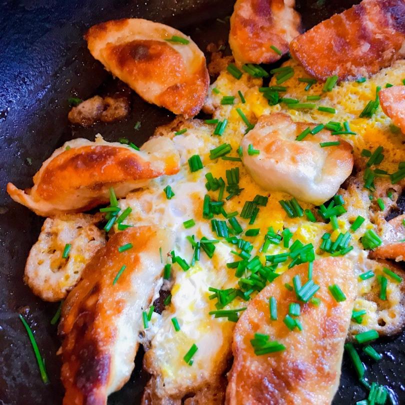 超快手的煎饺抱蛋