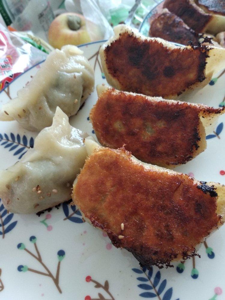 脆底煎饺