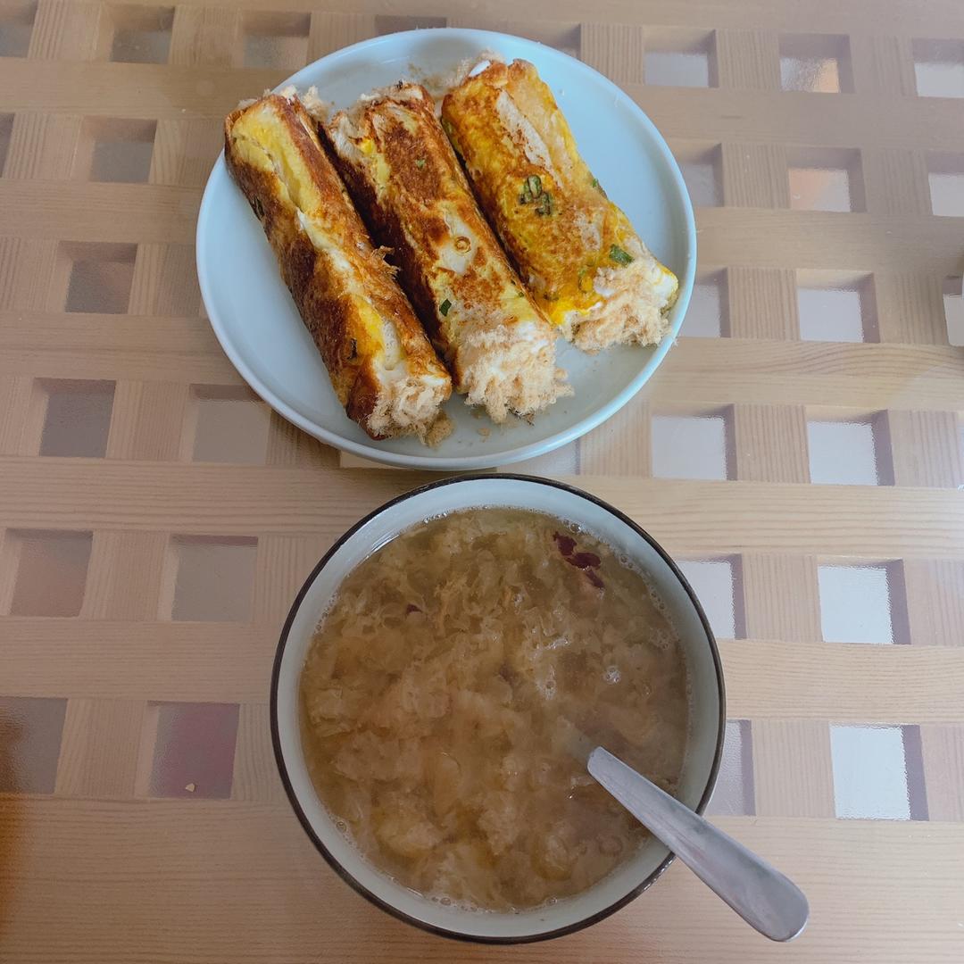 芝士肉松吐司卷