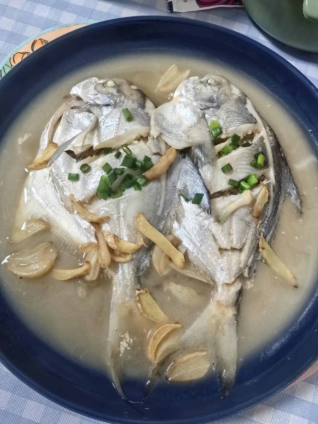 家烧鲳鱼(米其林三星)