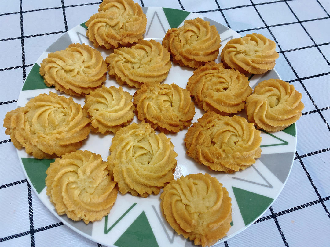 秒杀甜品店的黄油曲奇，做了你会爱上它～