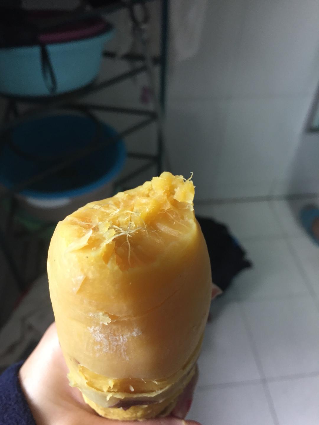 不正经微波炉红薯