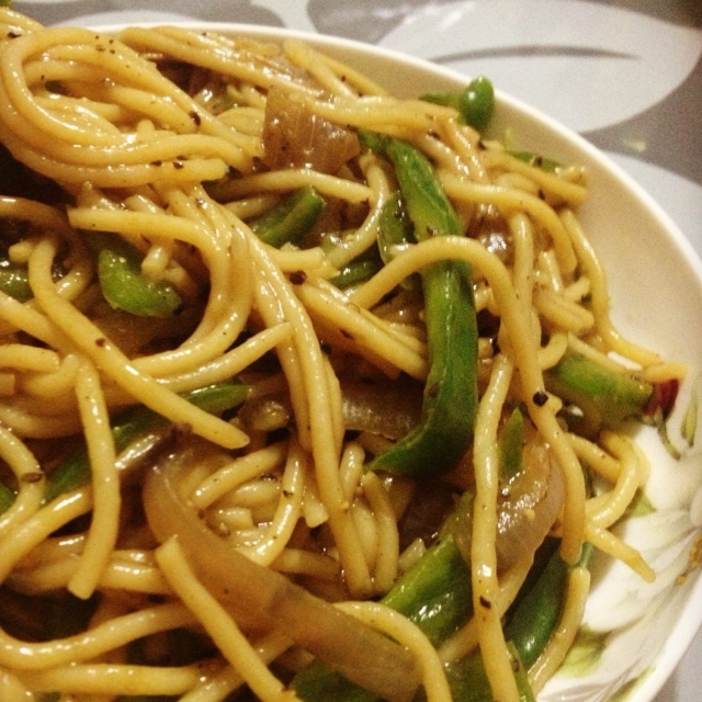 黑椒牛柳炒意面