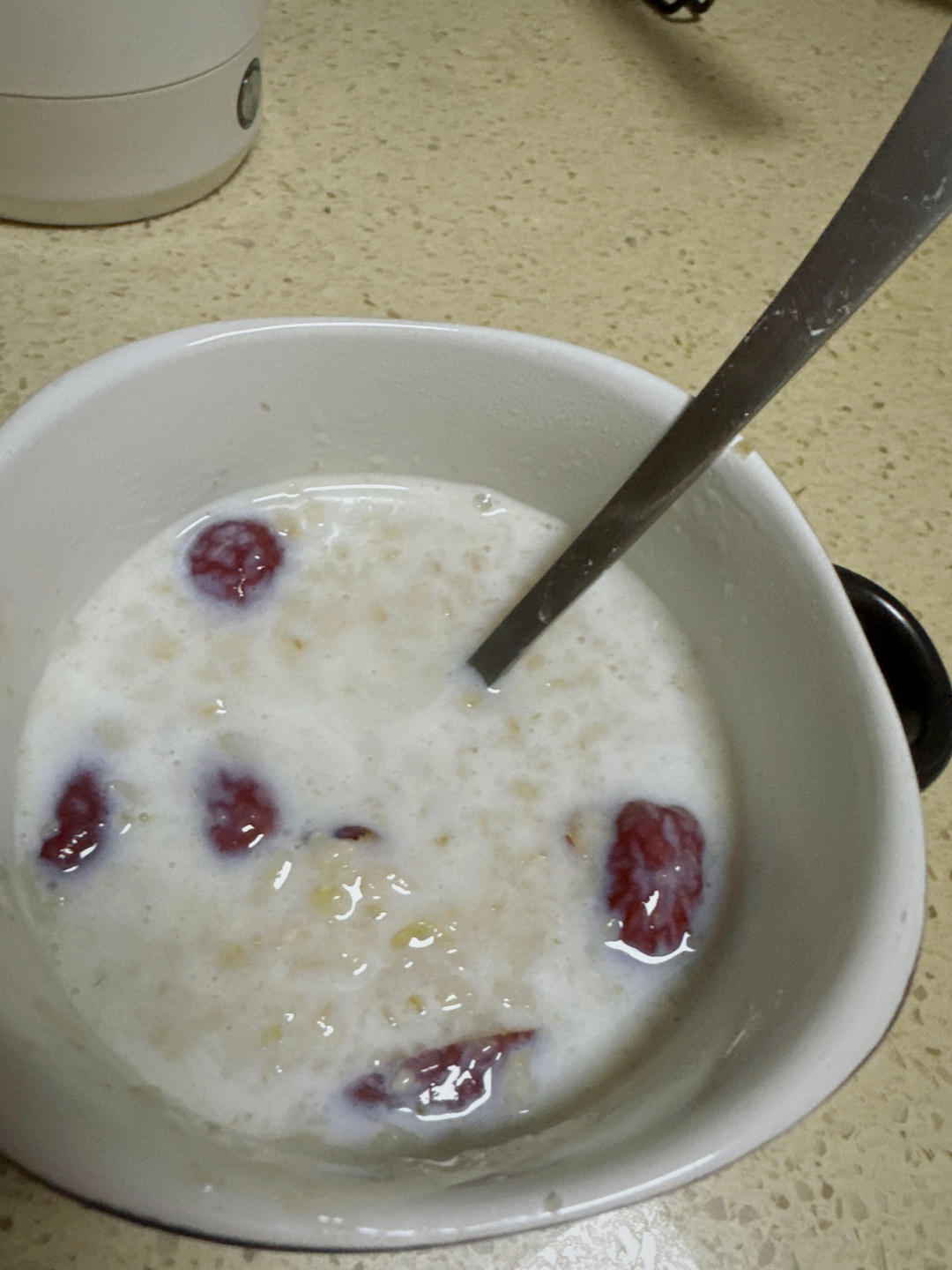 红枣牛奶燕麦粥