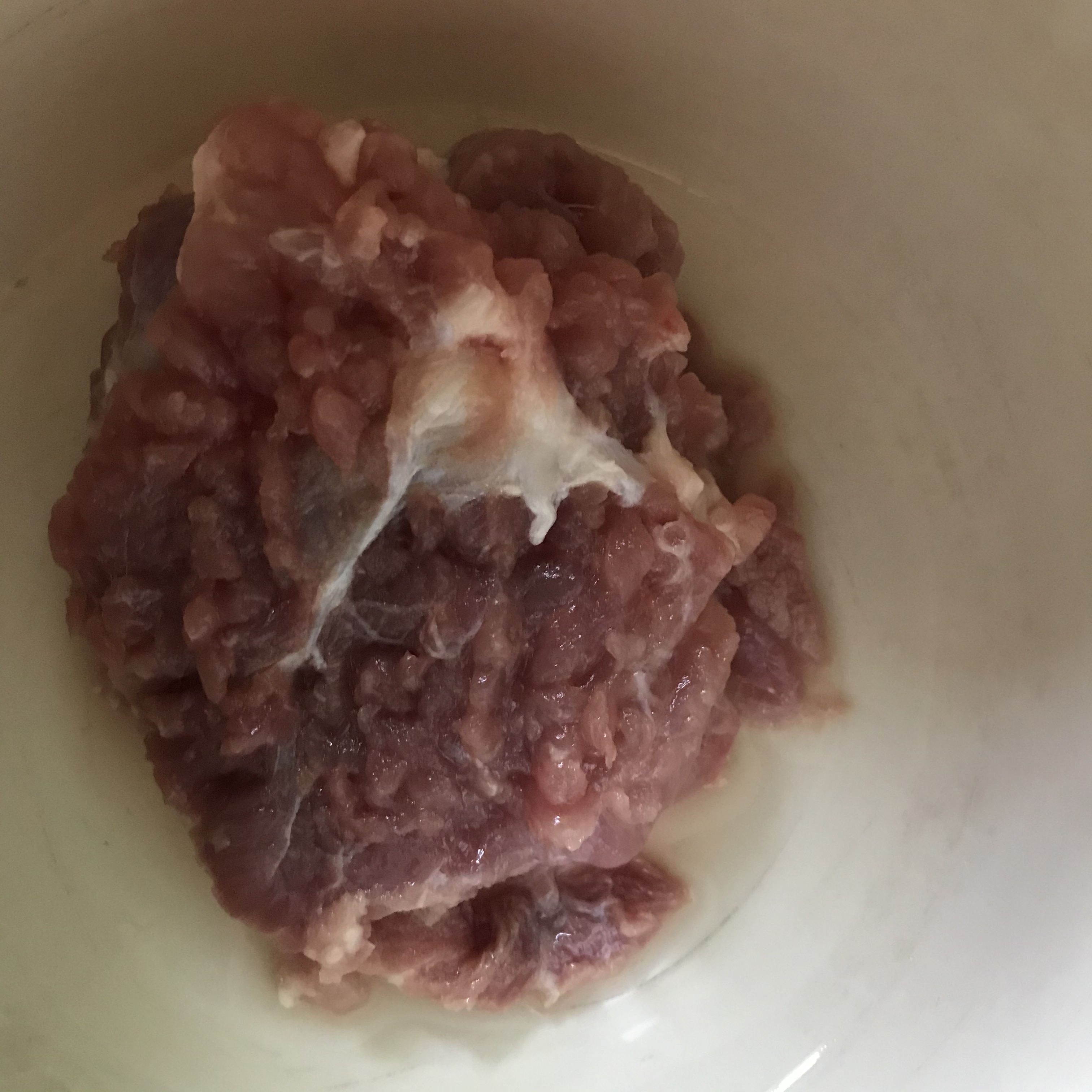 瘦肉糜药材汤（补气血）的做法 步骤1