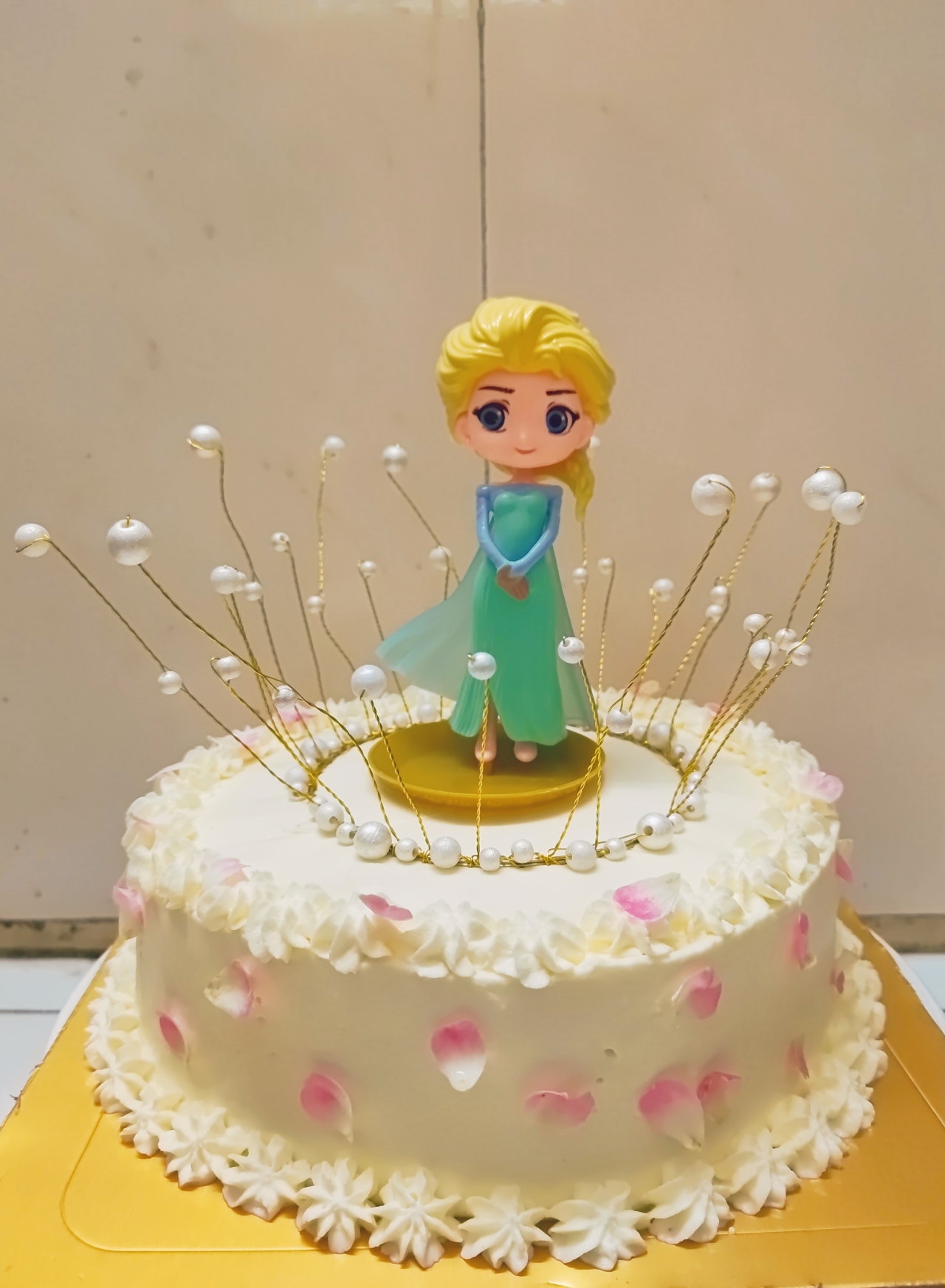 冰雪奇缘爱莎公主生日蛋糕