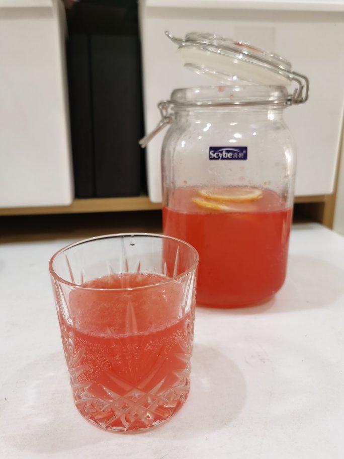 Pink lemonade 粉色柠檬汁