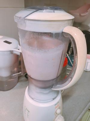 奇亚籽草莓🍓香蕉🍌奶昔的做法 步骤3